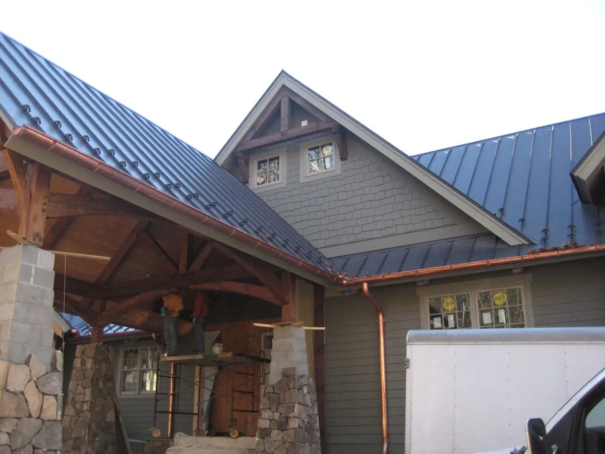 Craftsman Roofing team delivering quality roofing work in Morgan